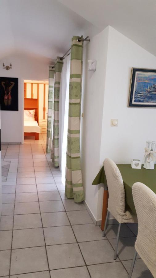 Apartmani Kalinic Биела Номер фото
