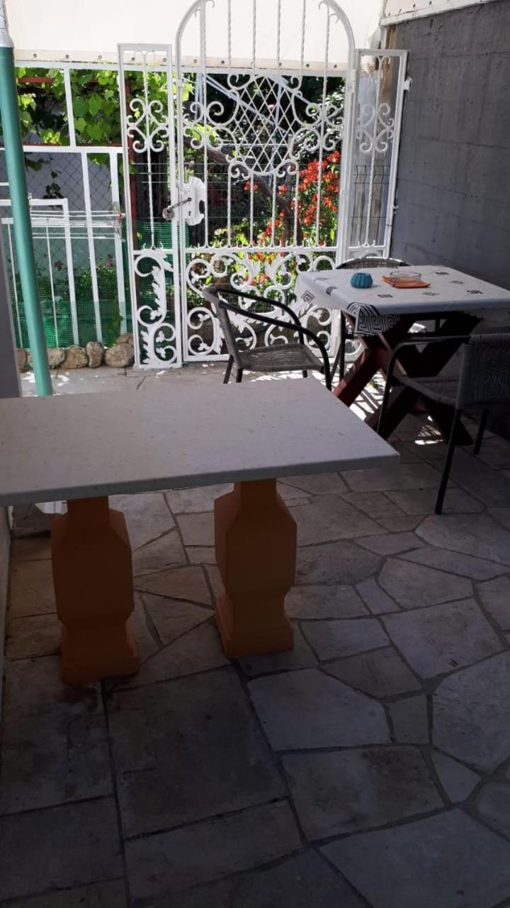 Apartmani Kalinic Биела Номер фото